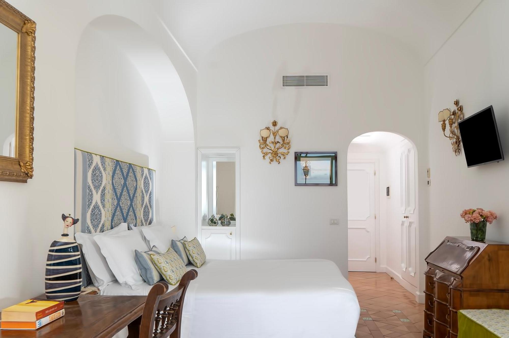 Punta Regina 4*