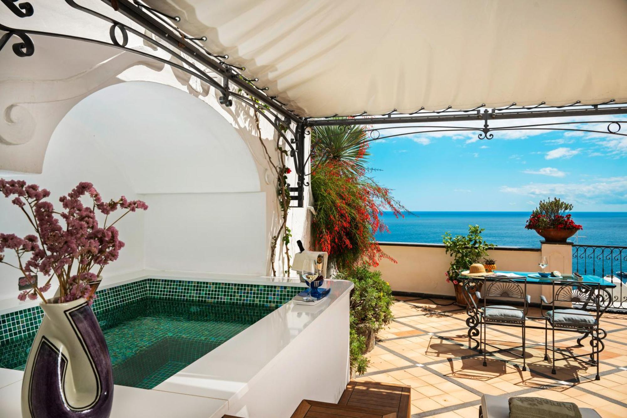 Hotel Punta Regina