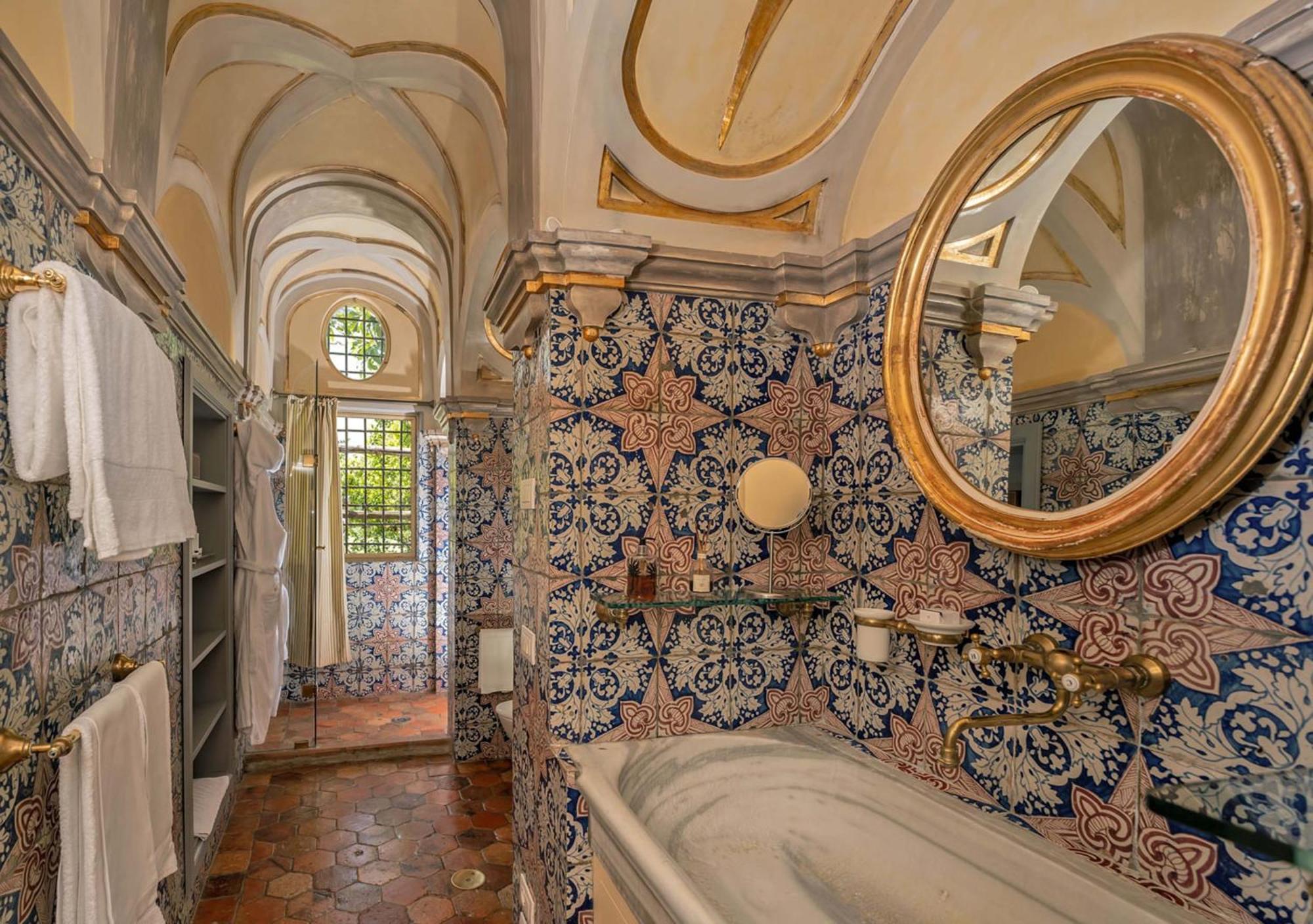 - Palazzo Santa Croce Villa