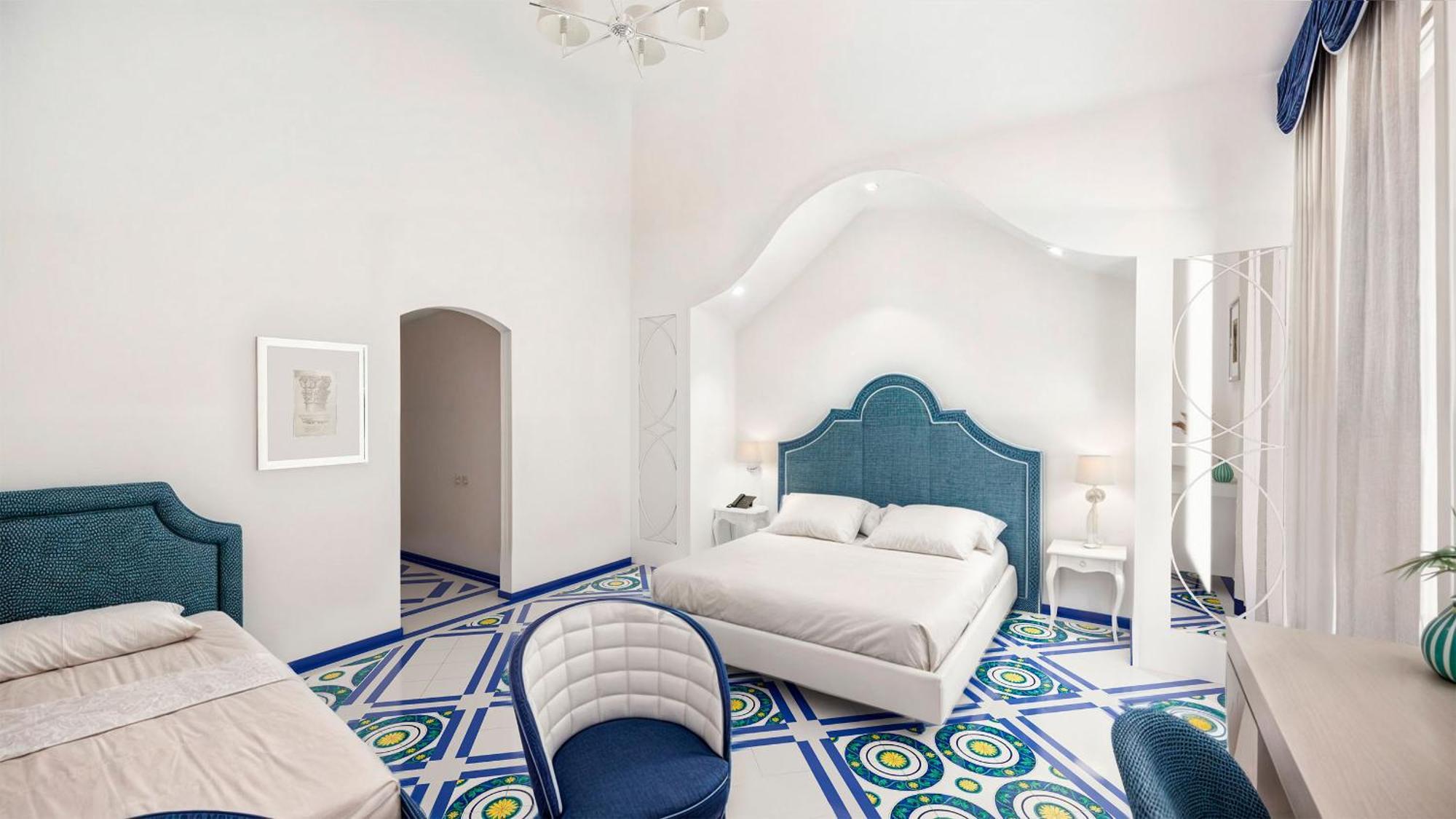 California Hotel Positano