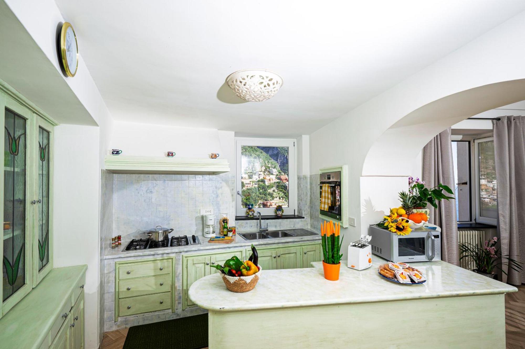 House Apartment *