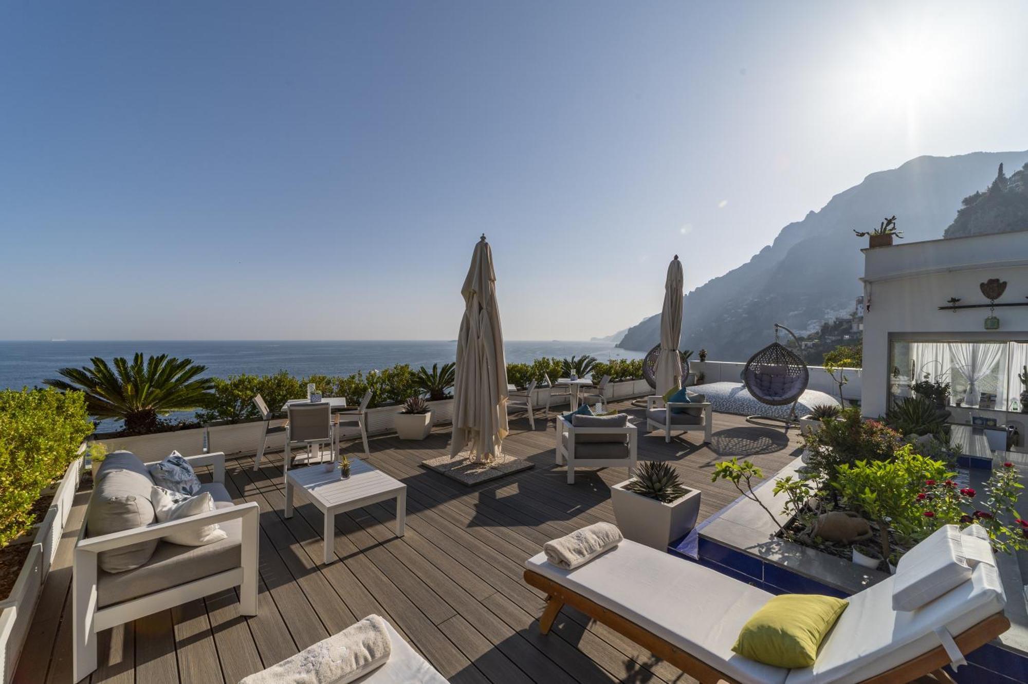 Pietra Santa Positano