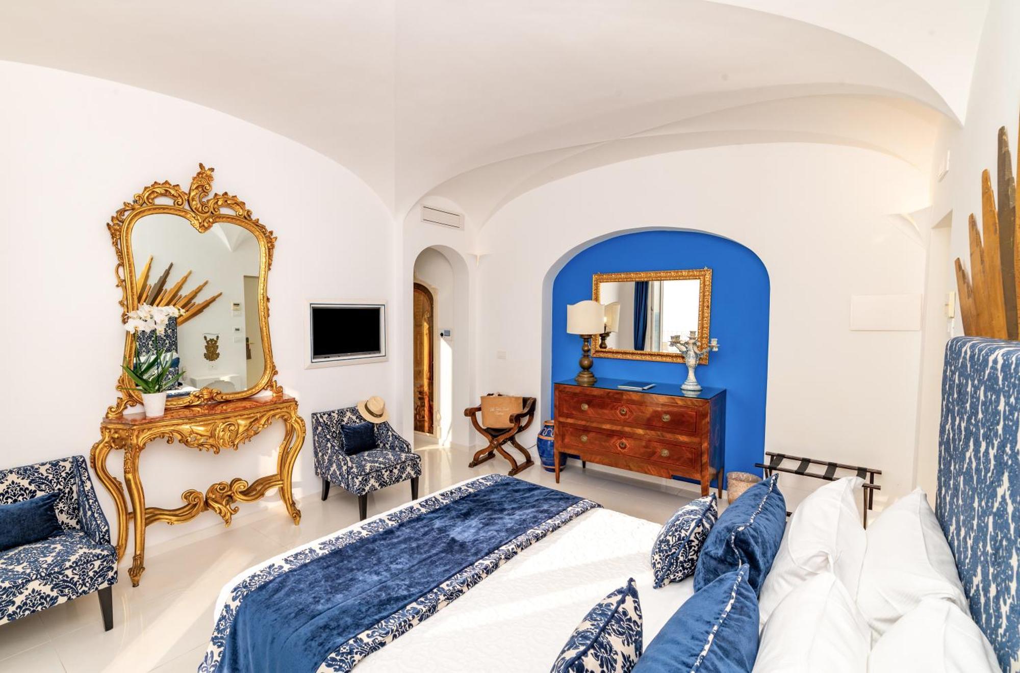 Guest house Pietra Santa 2*