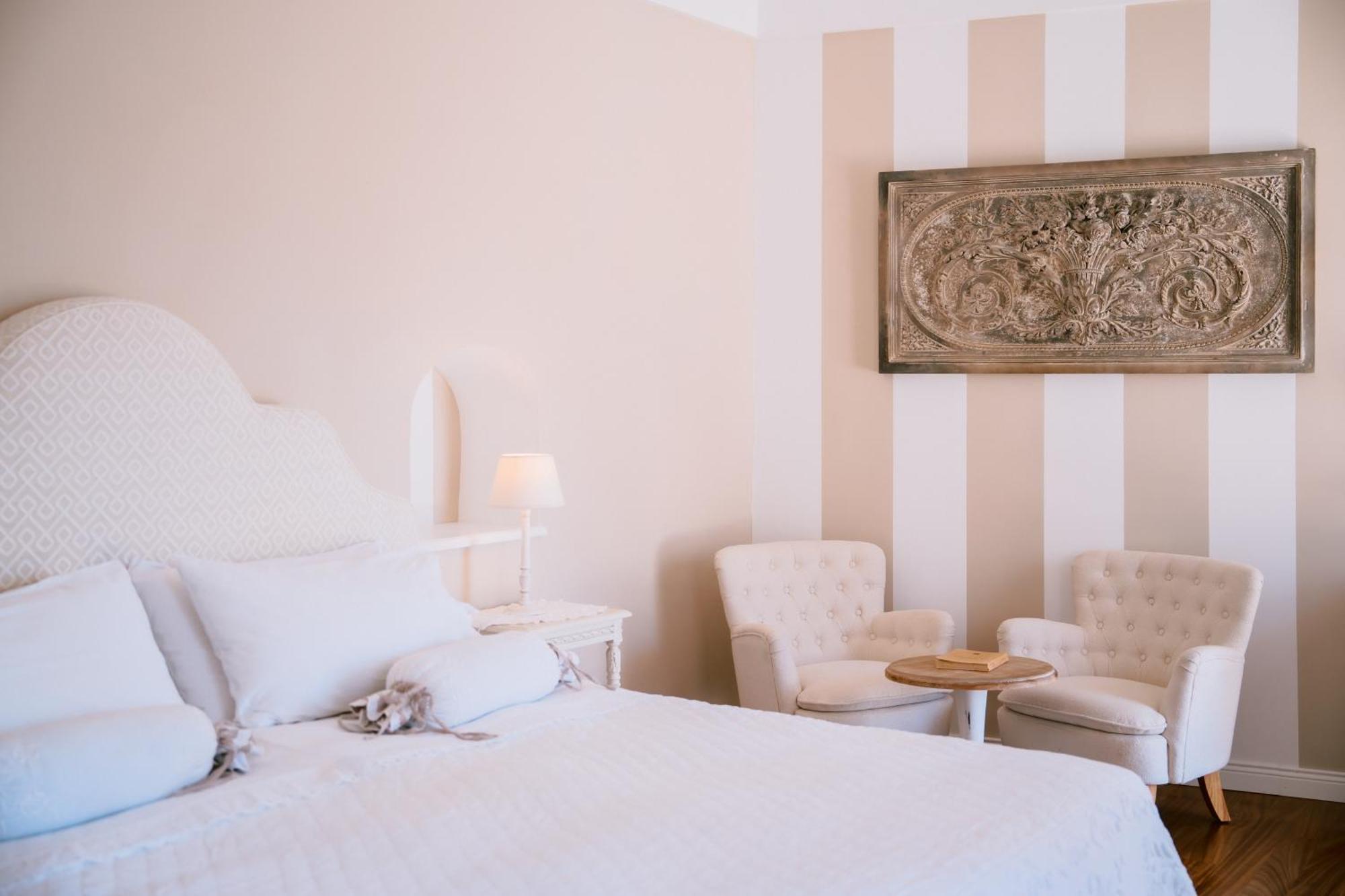 Mary 3* Positano