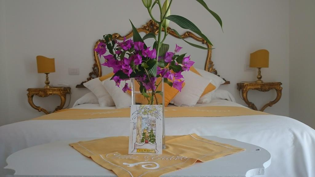 Yiara (adults Only) Positano