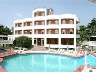 Dei Fisici Hotel 3*