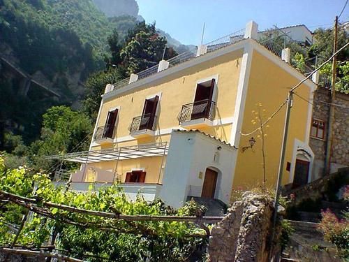 Aparthotel Celentano 3*