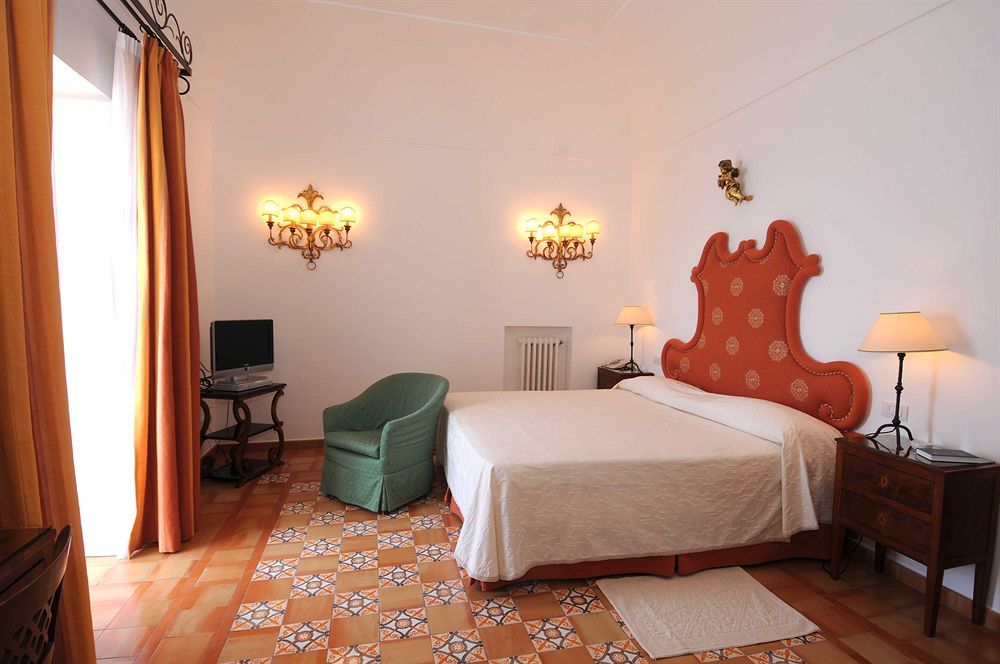 Buca Di Bacco 4*