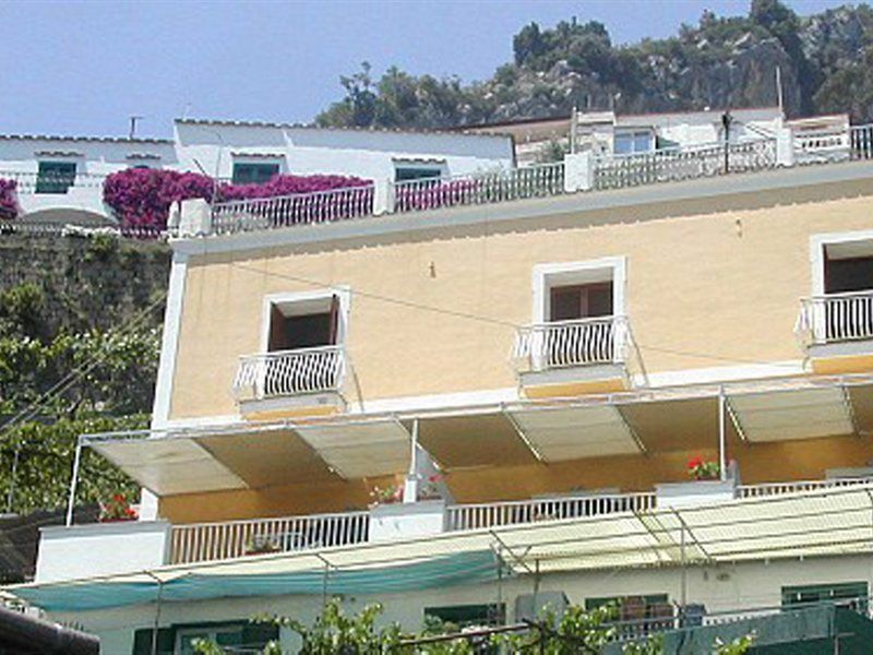 Celentano Aparthotel Positano
