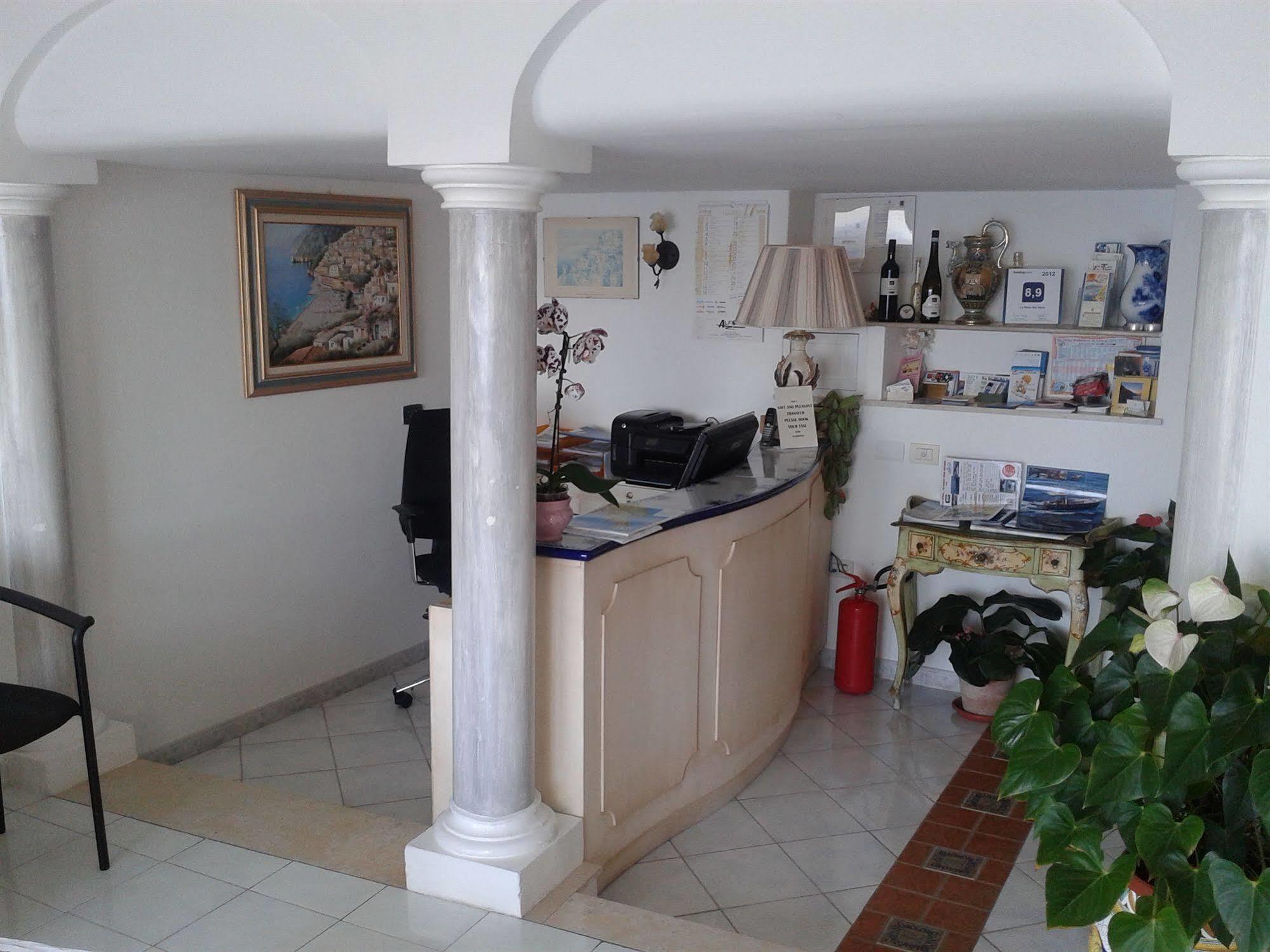La Rosa Dei Venti Aparthotel Positano