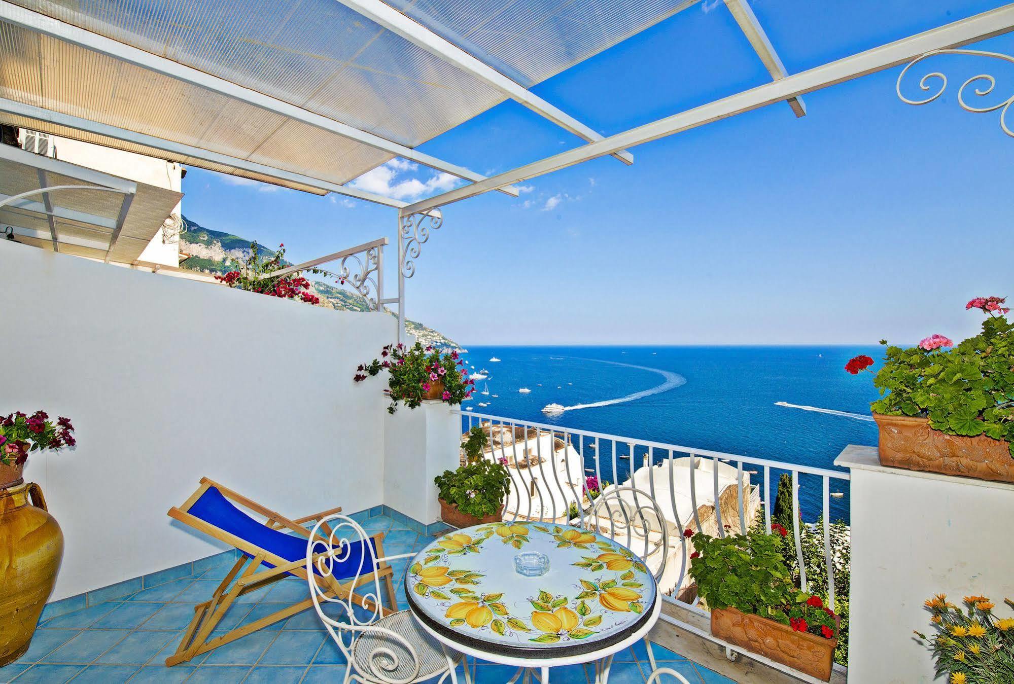 Aparthotel La Rosa Dei Venti Positano