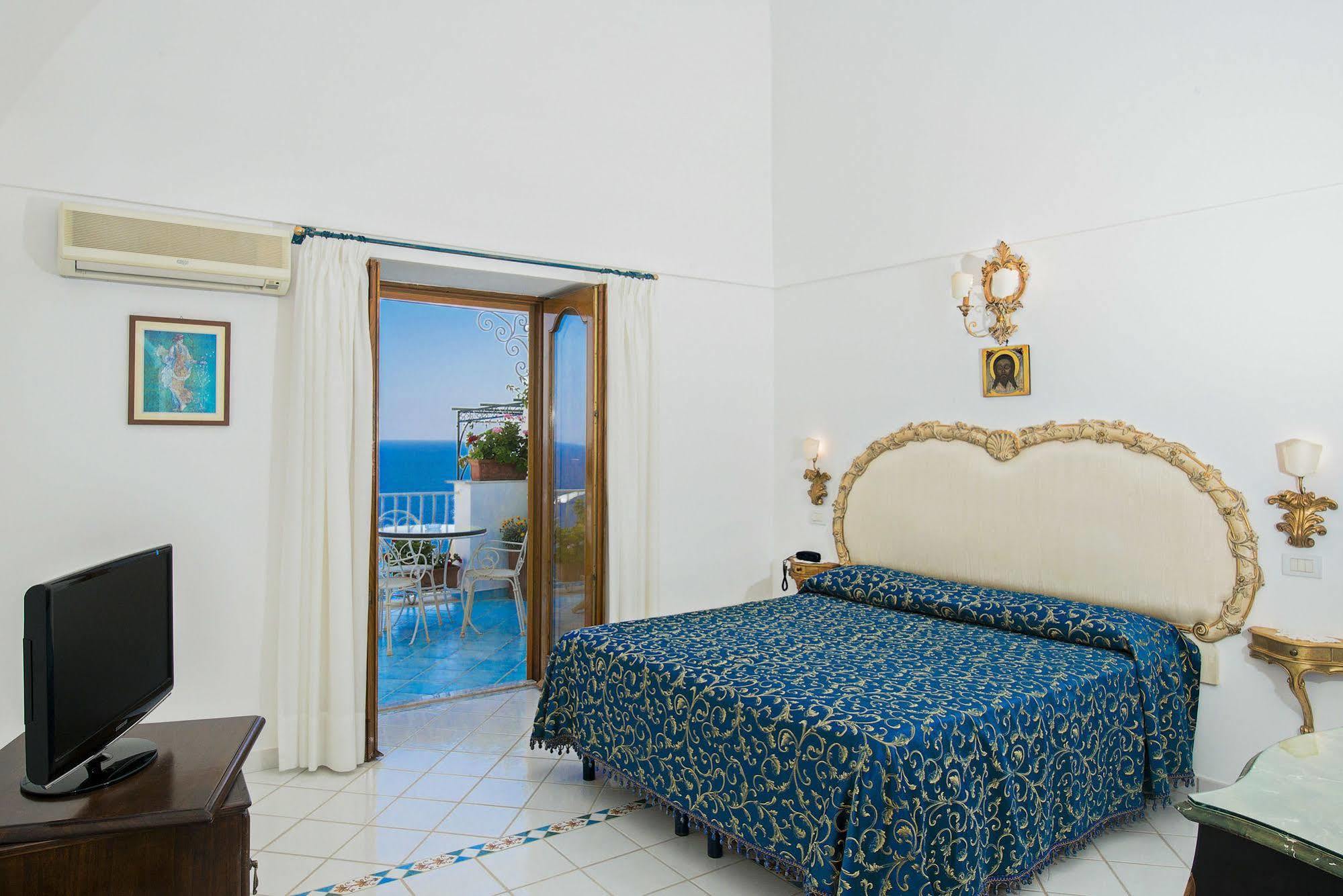 Aparthotel La Rosa Dei Venti