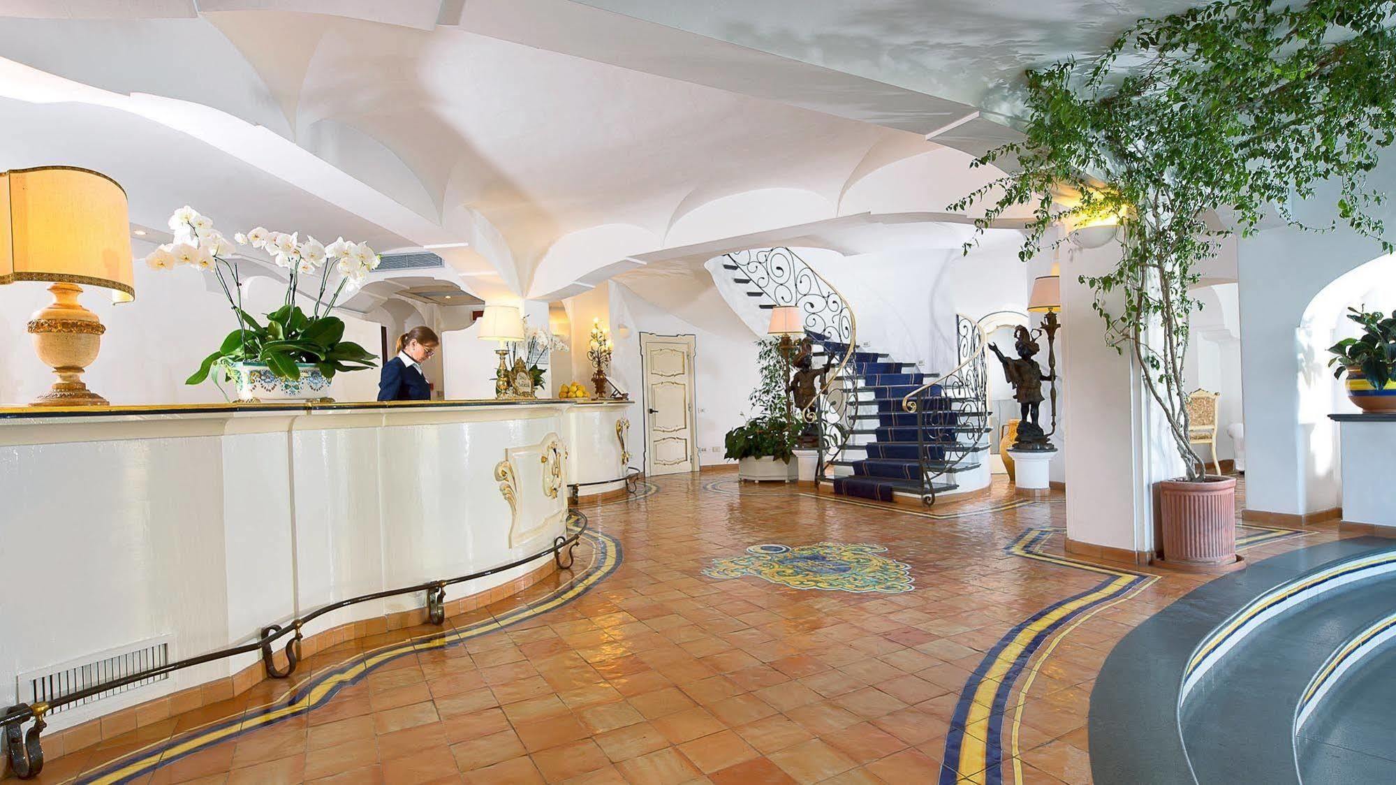 Covo Dei Saraceni Hotel