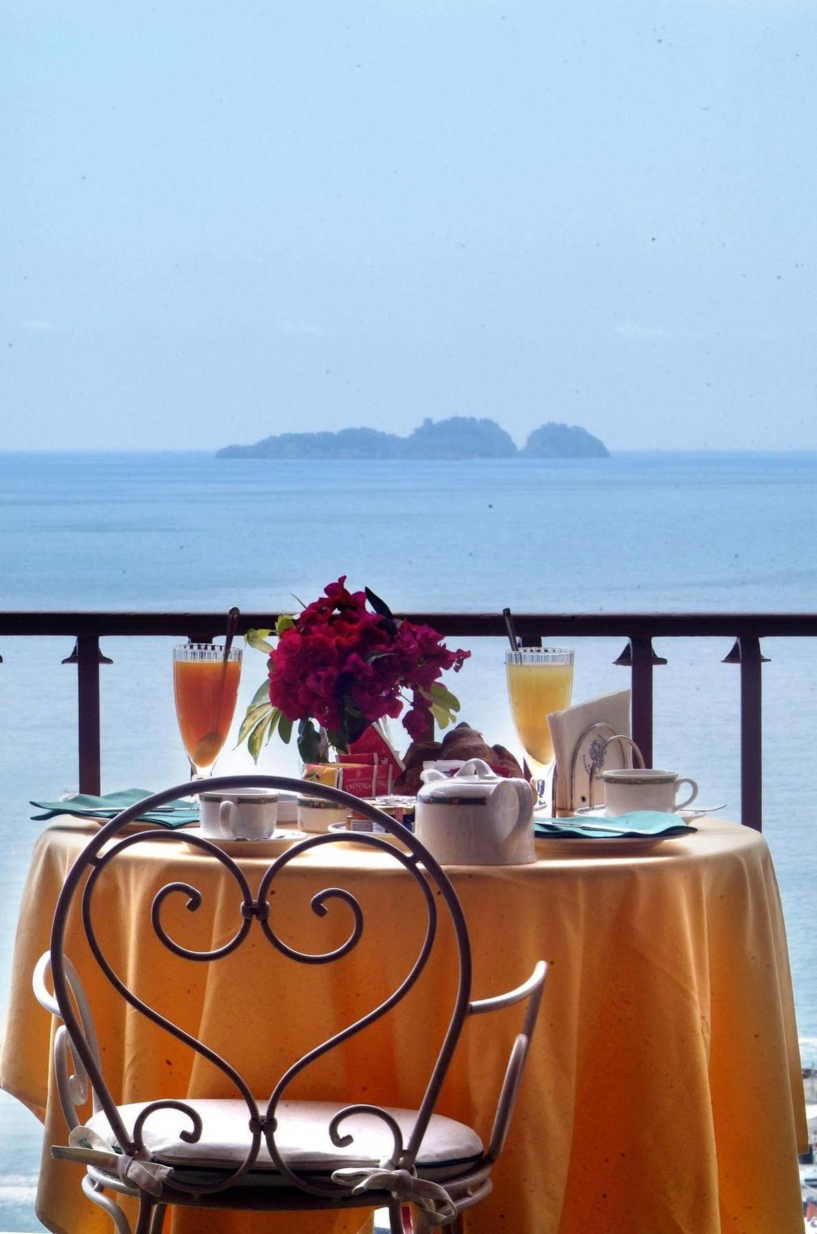Buca Di Bacco Hotel Positano