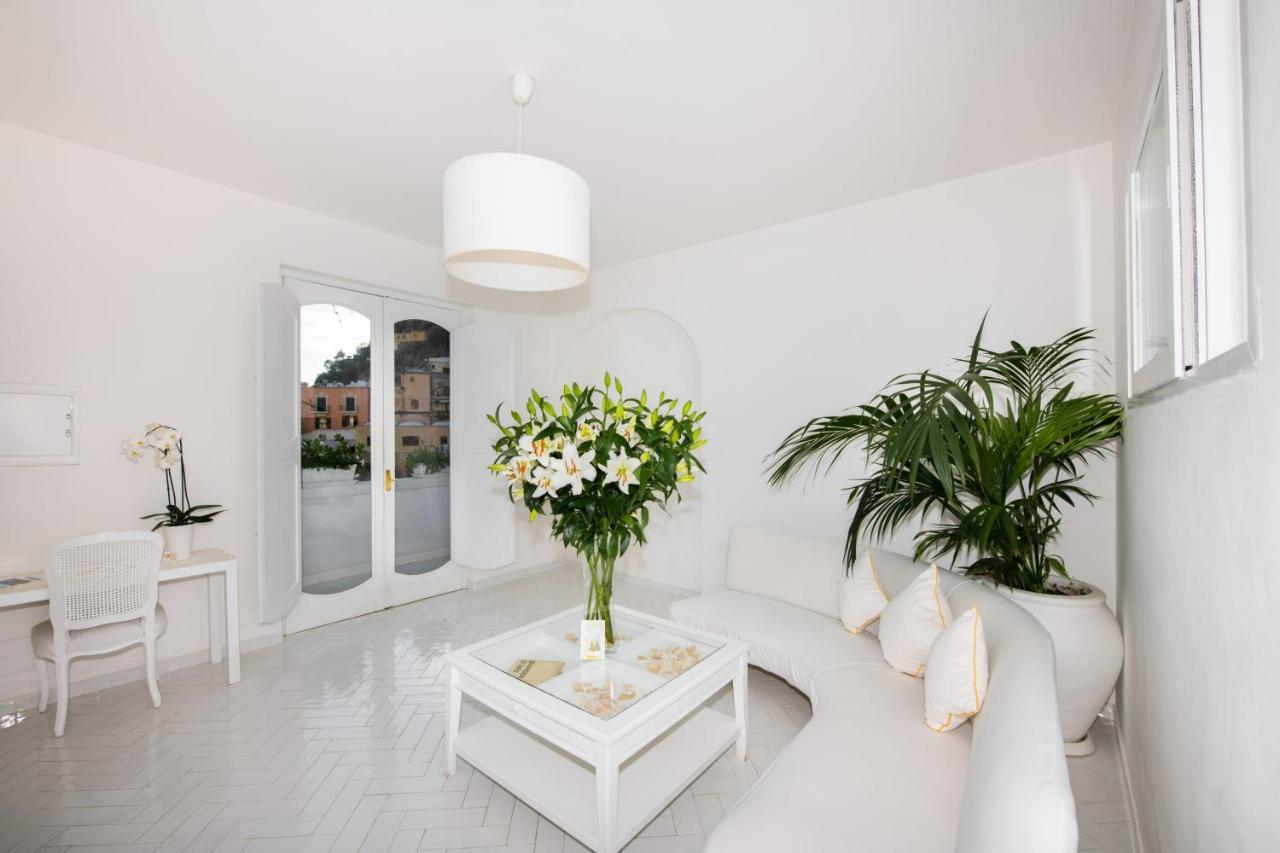 Bed & Breakfast Yiara (adults Only) 2*
