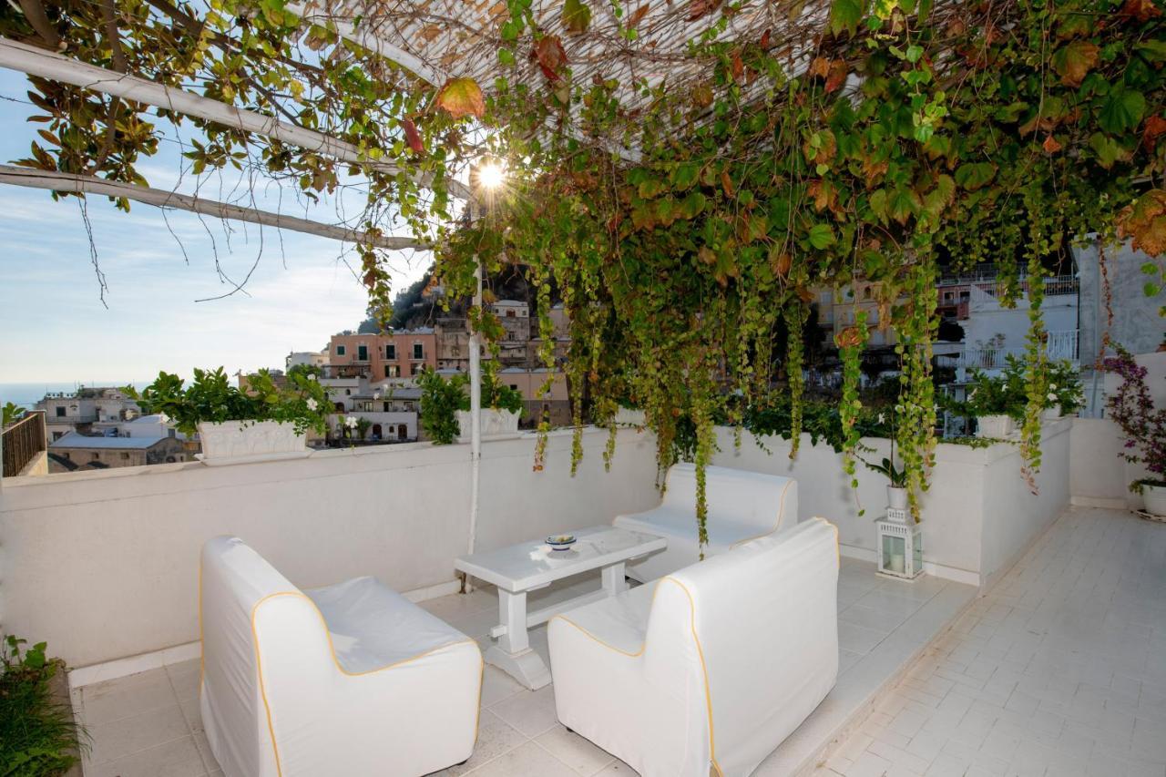 Bed & Breakfast Yiara (adults Only)