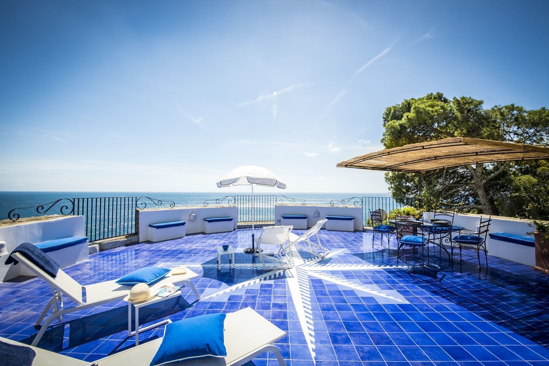 Villa Torre Trasita Luxury Suites