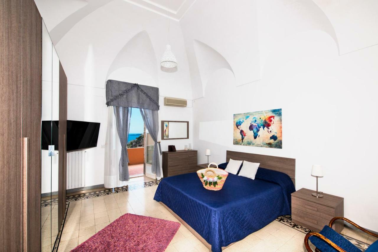 Bed & Breakfast Setteventi Positano