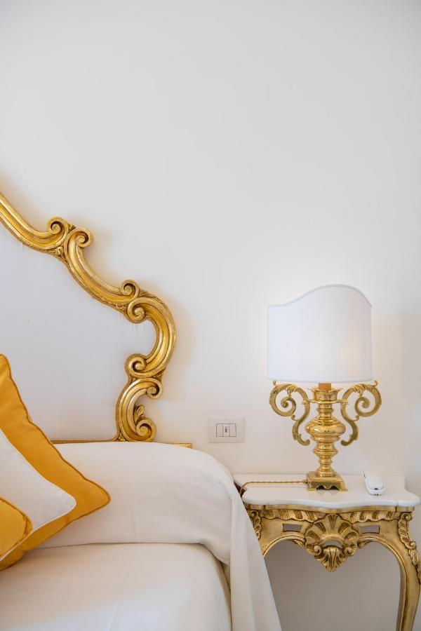 Bed & Breakfast Yiara (adults Only)