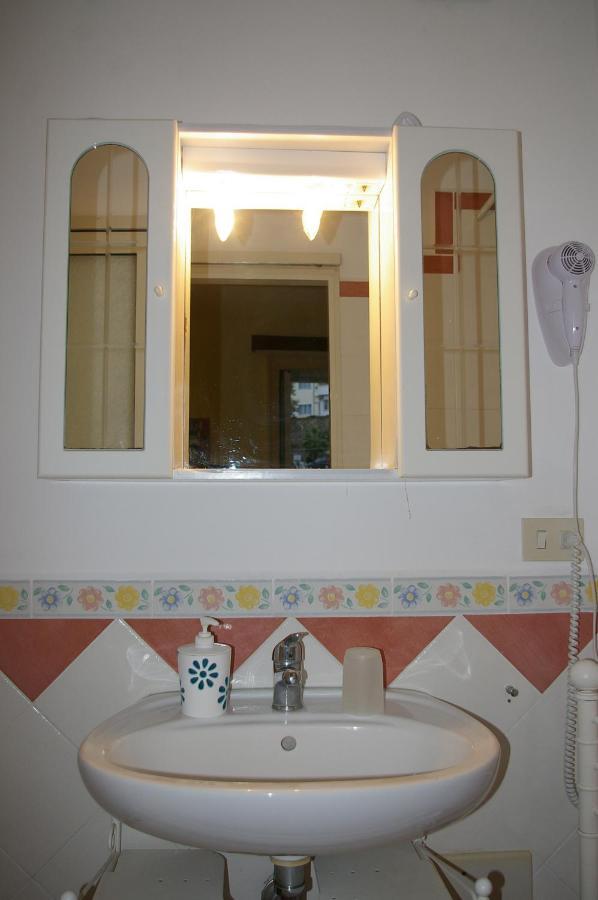 Venus 3* Positano